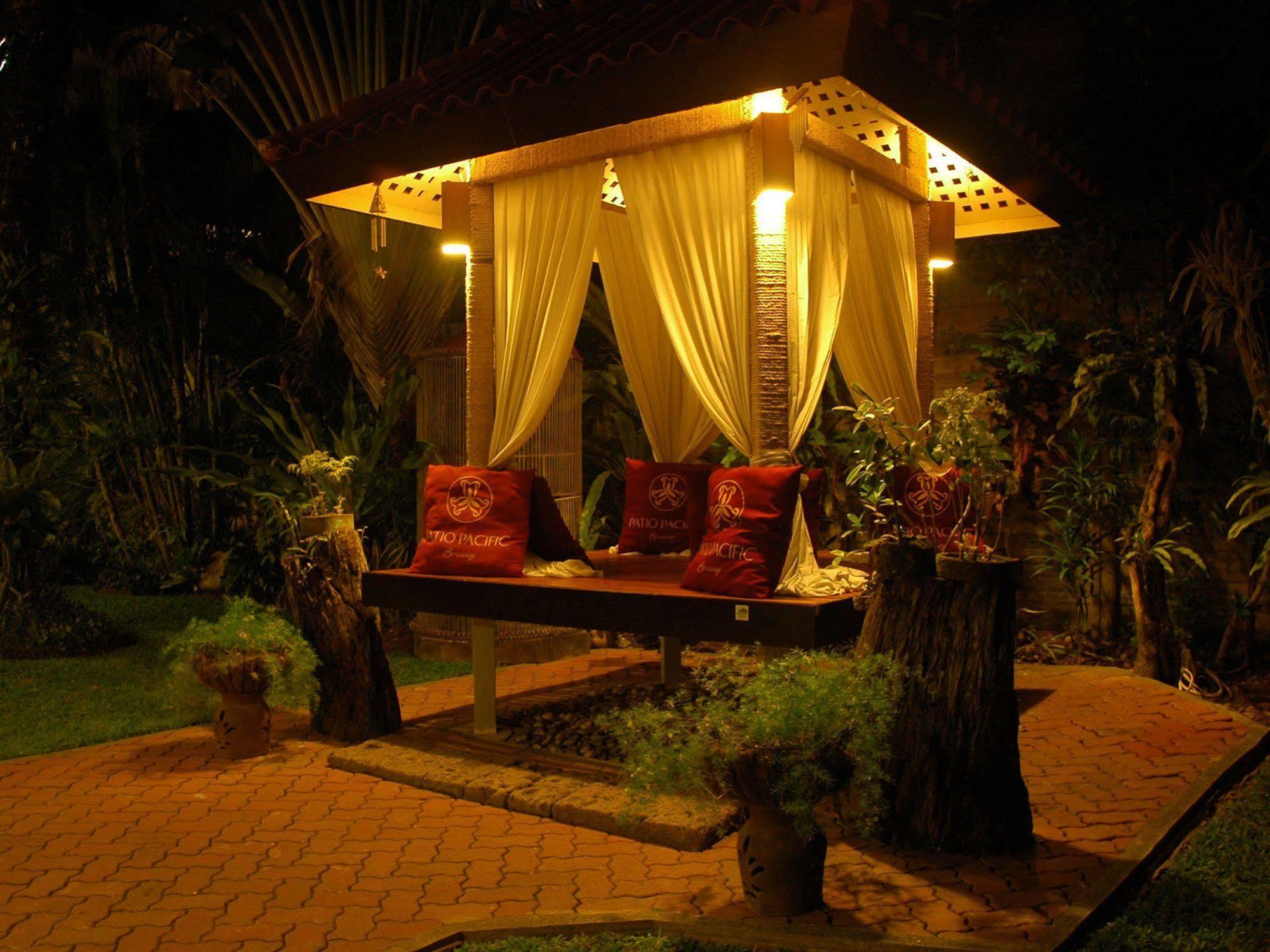 Patio Pacific Resort Balabag  Екстер'єр фото
